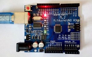 Arduino Uno董事会